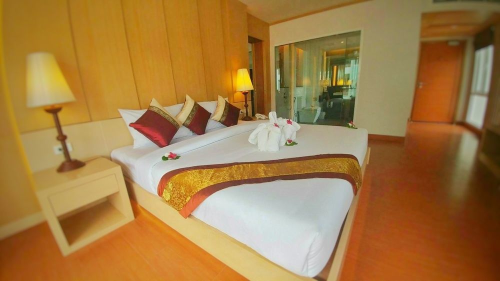 Phi Phi Harbour View Hotel-SHA Extra Plus Exterior foto